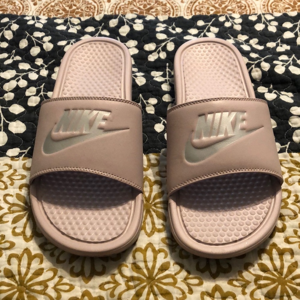 Nike slides size 11